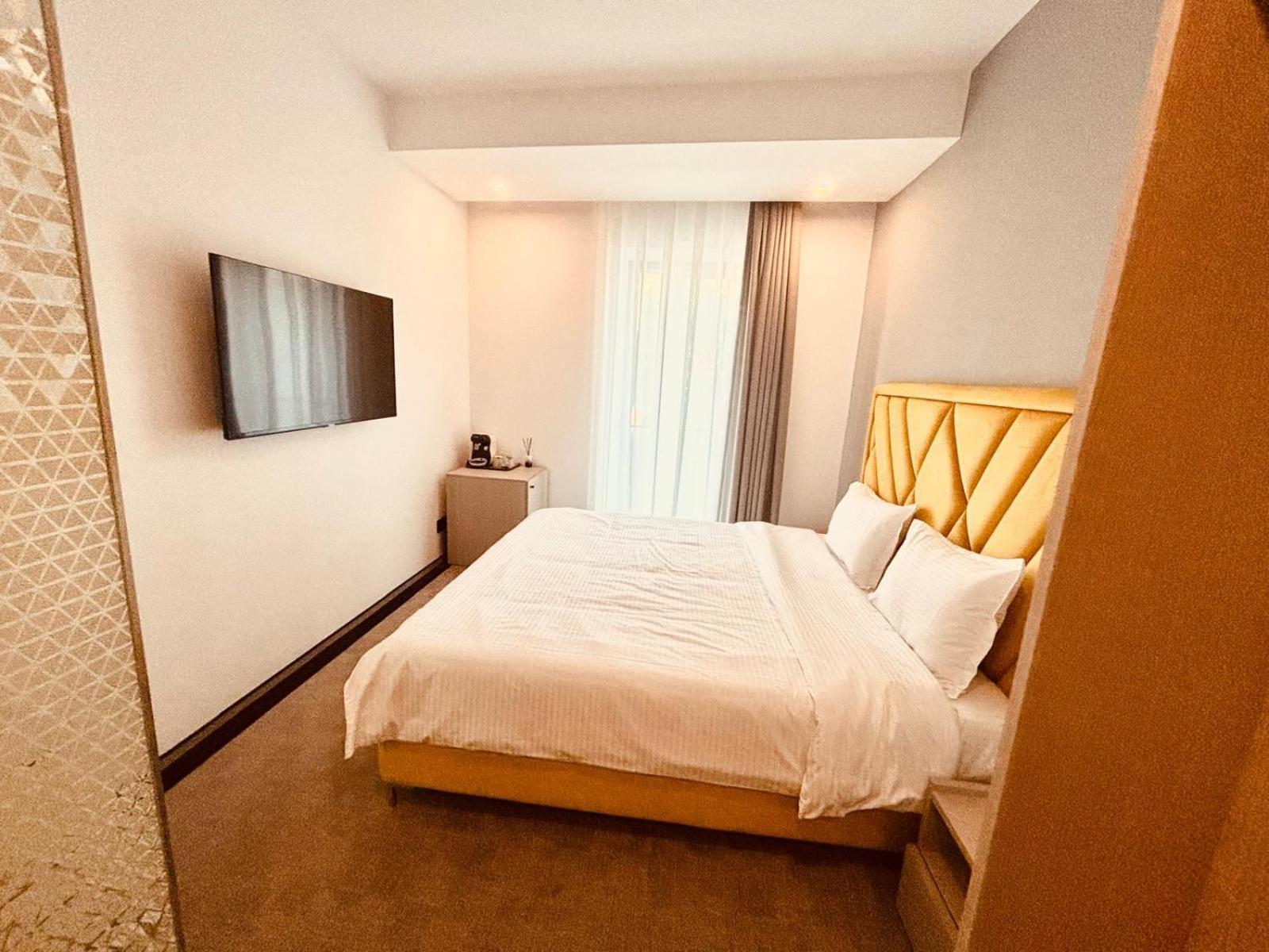 Cm111Apparthotel Bukarest Exteriör bild